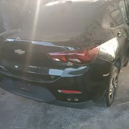 SUCATAChevrolet Onix 2023 1.0 Lt 2 5P  PARA RETIRADA DE PEÇAS